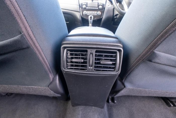 2019 Nissan X-TRAIL ST