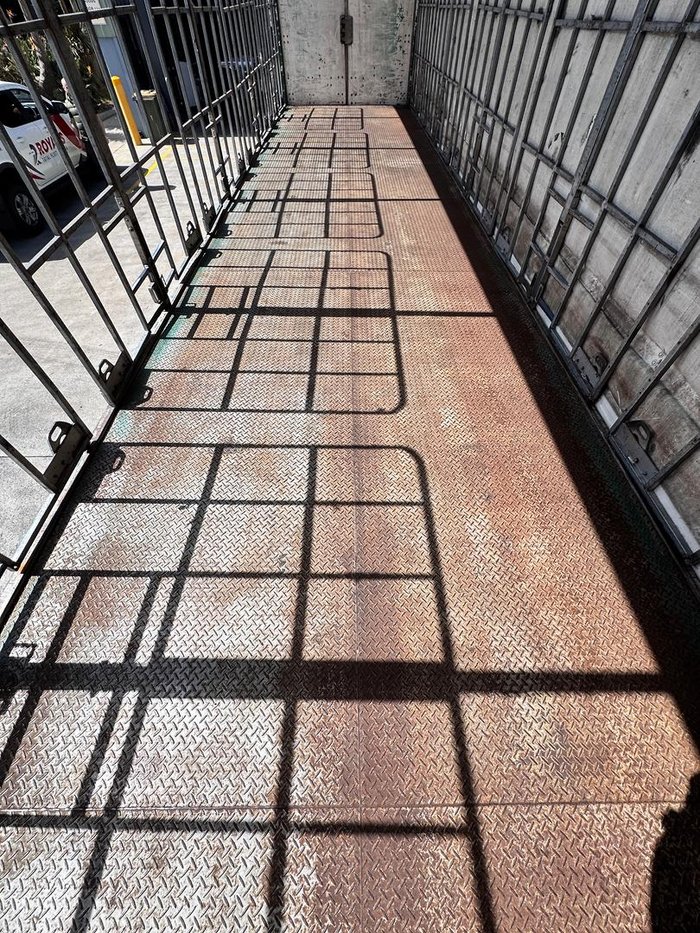 2011 Maxitrans St3 22 Pallet Refrigerated Curtain Sider