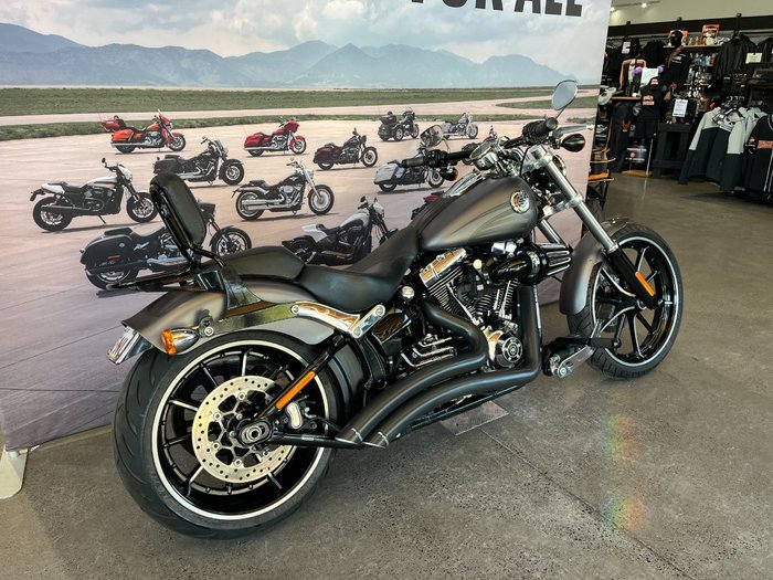 2016 Harley-davidson FXSB SOFTAIL BREAKOUT Charcoal Denim