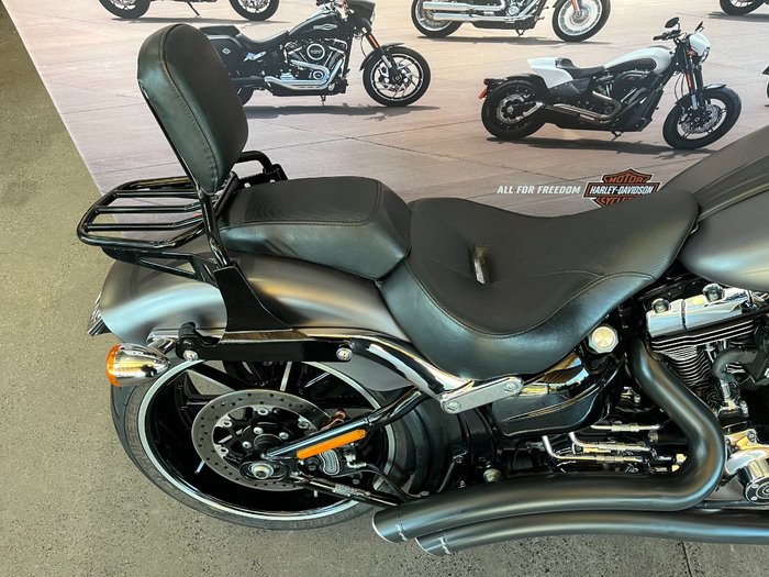 2016 Harley-davidson FXSB SOFTAIL BREAKOUT Charcoal Denim