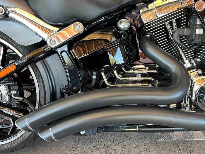 2016 Harley-davidson FXSB SOFTAIL BREAKOUT Charcoal Denim