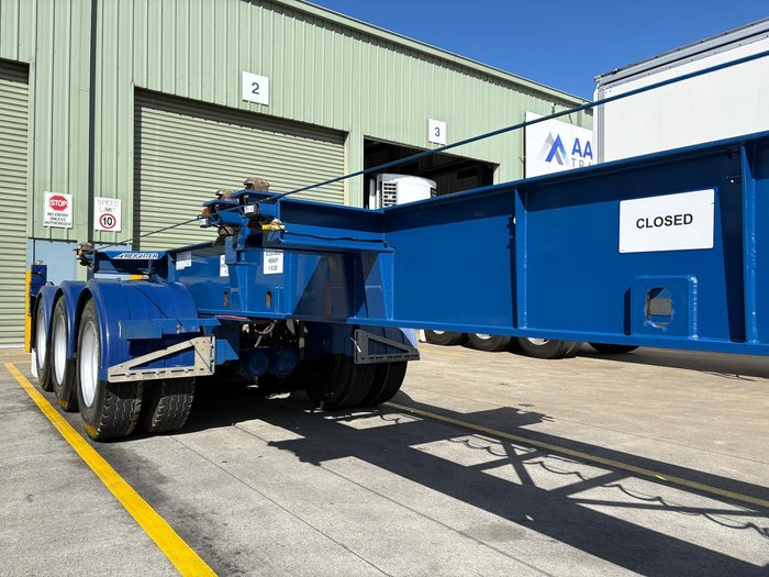 2019 Maxitrans St3 Retractable Skel, 3 Way Pins 