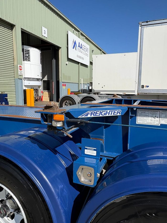 2019 Maxitrans St3 Retractable Skel, 3 Way Pins