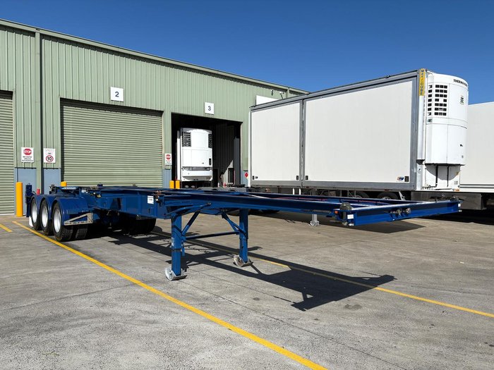 2019 Maxitrans St3 Retractable Skel, 3 Way Pins 