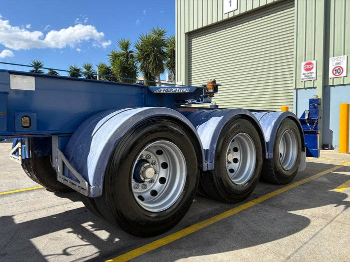 2019 Maxitrans St3 Retractable Skel, 3 Way Pins