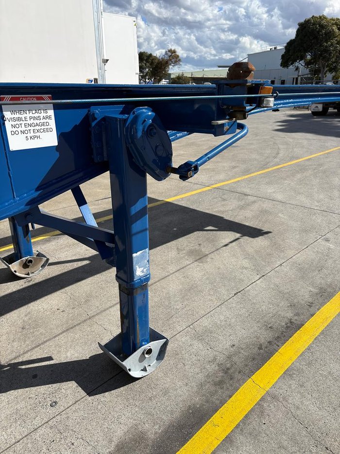 2019 Maxitrans St3 Retractable Skel, 3 Way Pins