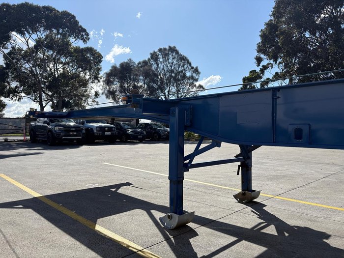 2019 Maxitrans St3 Retractable Skel, 3 Way Pins