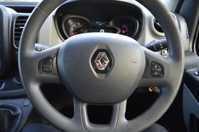 2019 Renault Trafic 85kW X82 Glacier White