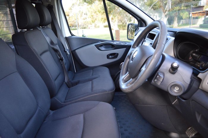 2019 Renault Trafic 85kW X82 Glacier White