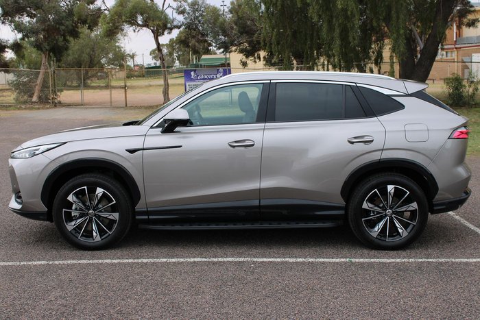 2025 MG HS Super Hybrid Essence