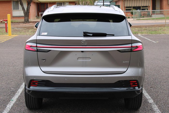 2025 MG HS Super Hybrid Essence