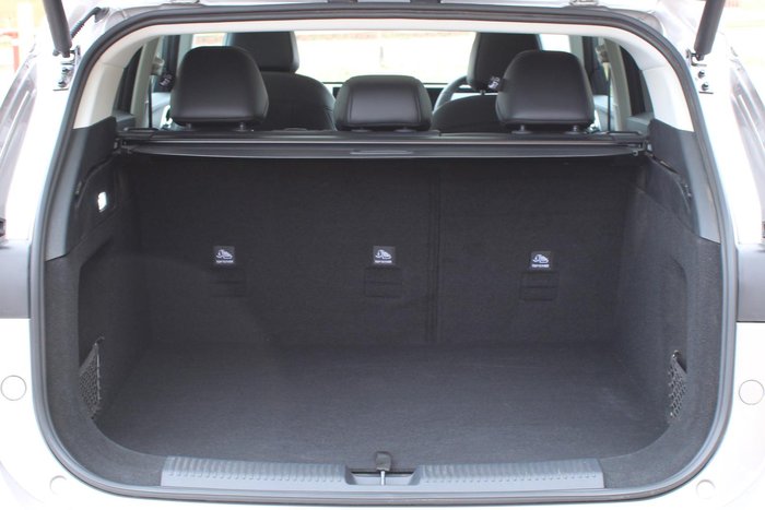 2025 MG HS Super Hybrid Essence