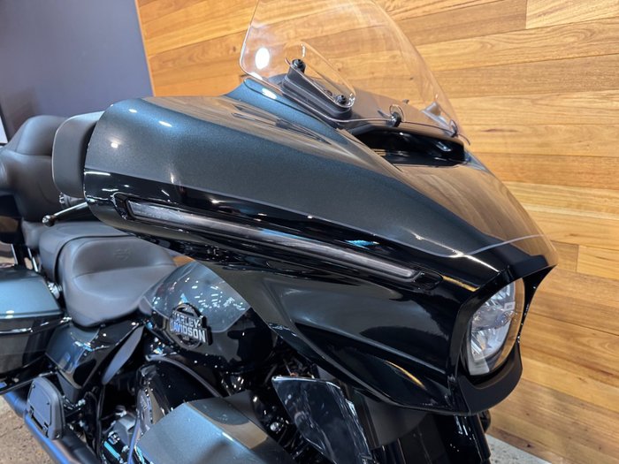 2025 Harley-davidson 2025 Harley-Davidson 1900CC FLHXU Street Glide Ultra 117 Black