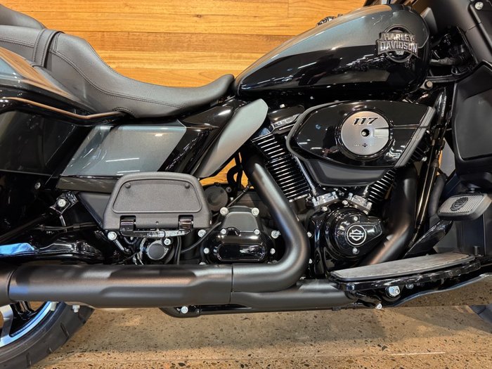 2025 Harley-davidson 2025 Harley-Davidson 1900CC FLHXU Street Glide Ultra 117 Black