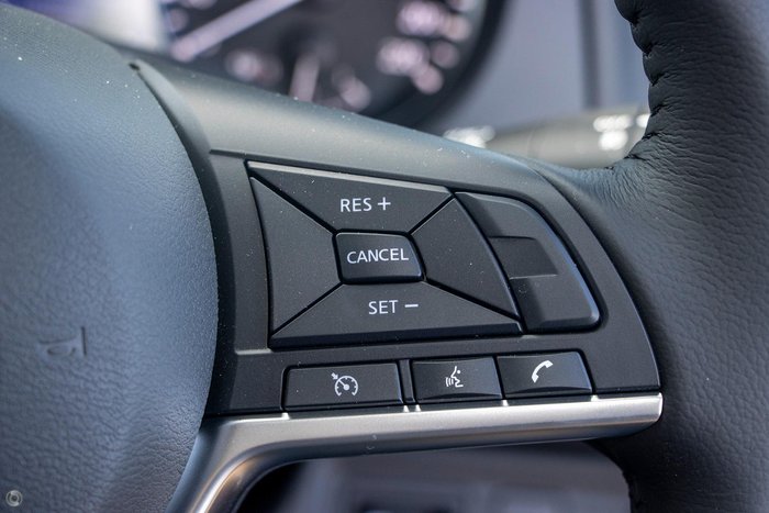 2025 Nissan Navara ST-X