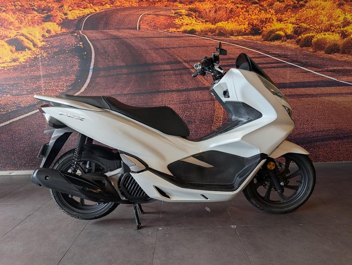 2019 Honda PCX150 PCX White