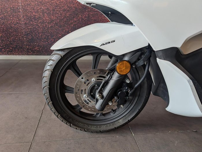 2019 Honda PCX150 PCX White