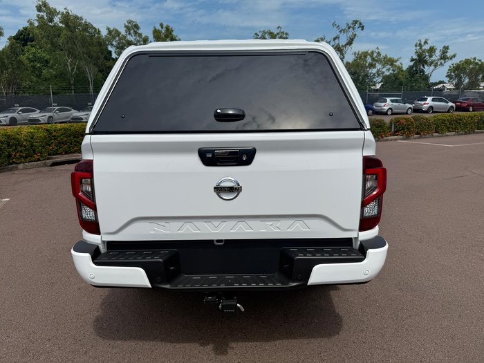 2025 Nissan Navara ST-X