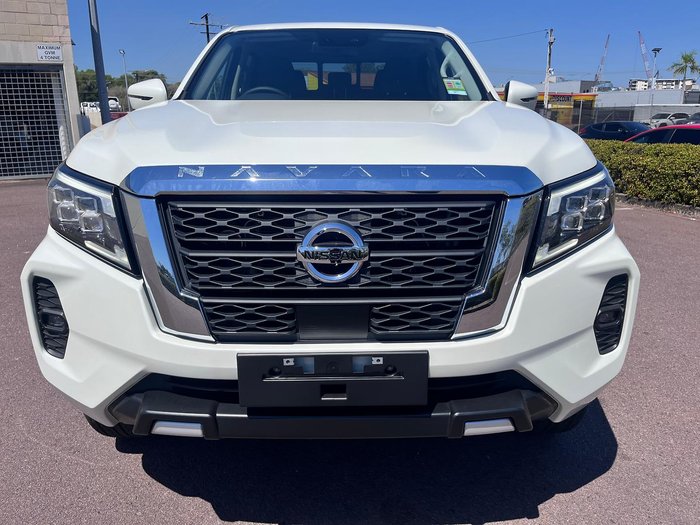 2025 Nissan Navara ST-X