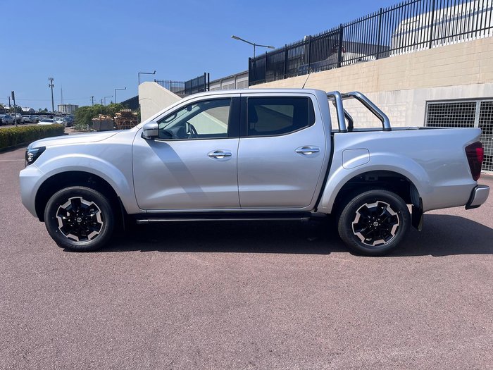 2025 Nissan Navara ST-X
