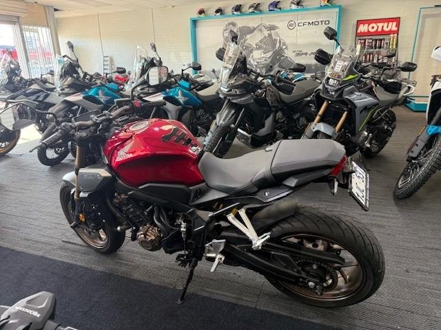 2019 Honda CB650R CB Red