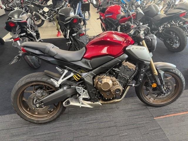 2019 Honda CB650R CB Red