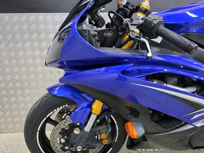 2009 Yamaha YZF-R6 BLUE