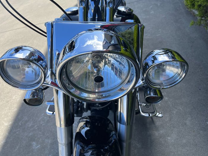 2013 HARLEY-DAVIDSON FLSTN SOFTAIL DELUXE Black