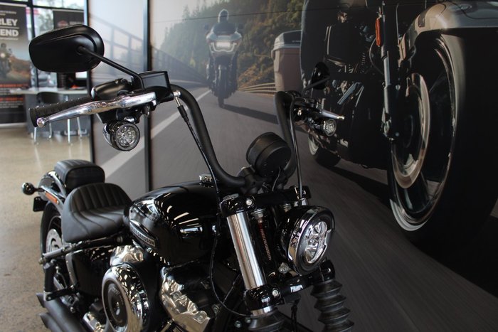 2025 Harley-davidson FXBB STREET BOB (117) VIVID BLACK