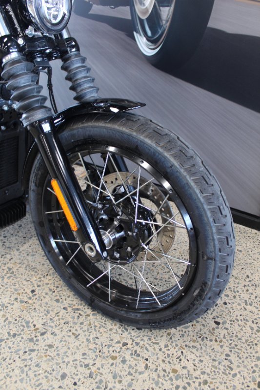 2025 Harley-davidson FXBB STREET BOB (117) VIVID BLACK