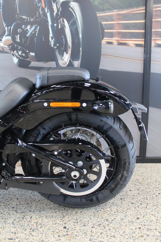 2025 Harley-davidson FXBB STREET BOB (117) VIVID BLACK