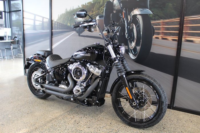 2025 Harley-davidson FXBB STREET BOB (117) VIVID BLACK