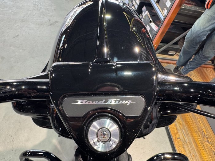 2025 Harley-davidson FLHRXS ROAD KING SPECIAL Vivid Black
