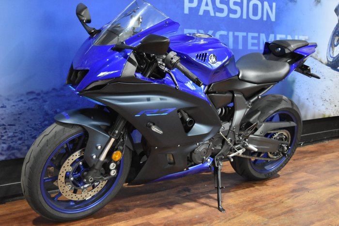 2023 Yamaha YZF-R7LA Blue