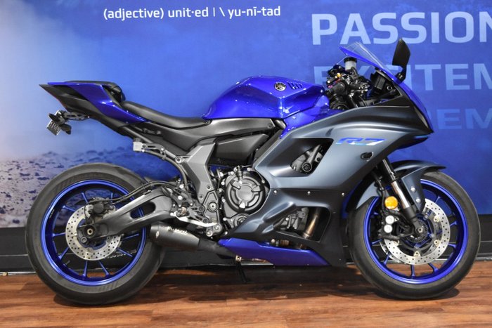 2023 Yamaha YZF-R7LA Blue
