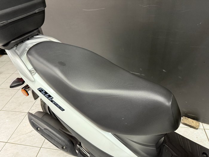 2016 SUZUKI ADDRESS (UK110) White