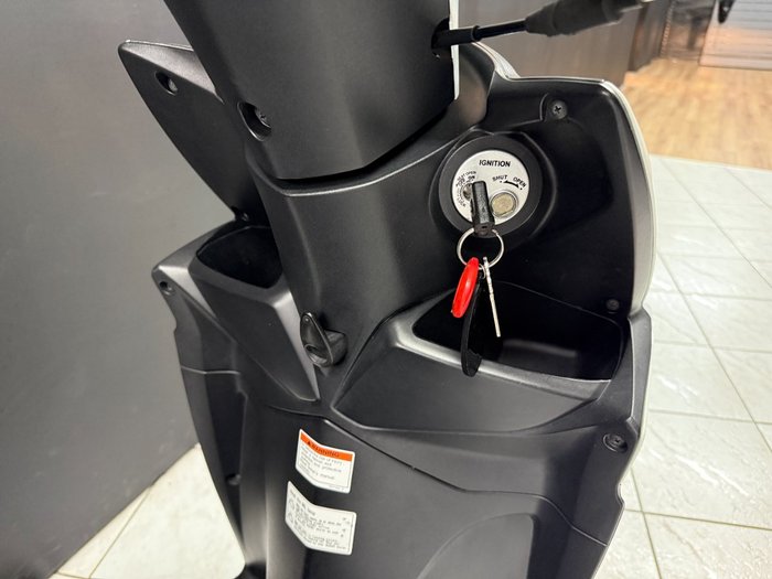 2016 SUZUKI ADDRESS (UK110) White