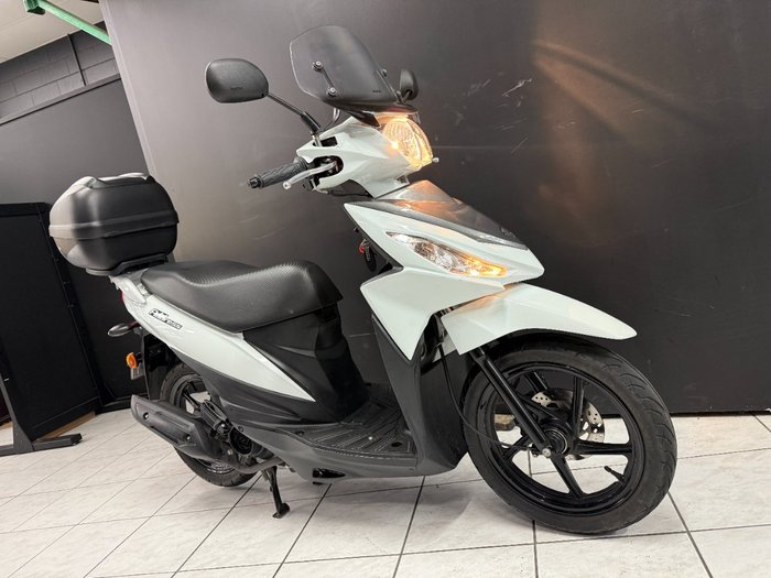 2016 SUZUKI ADDRESS (UK110) White