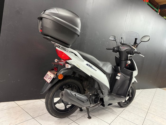 2016 SUZUKI ADDRESS (UK110) White