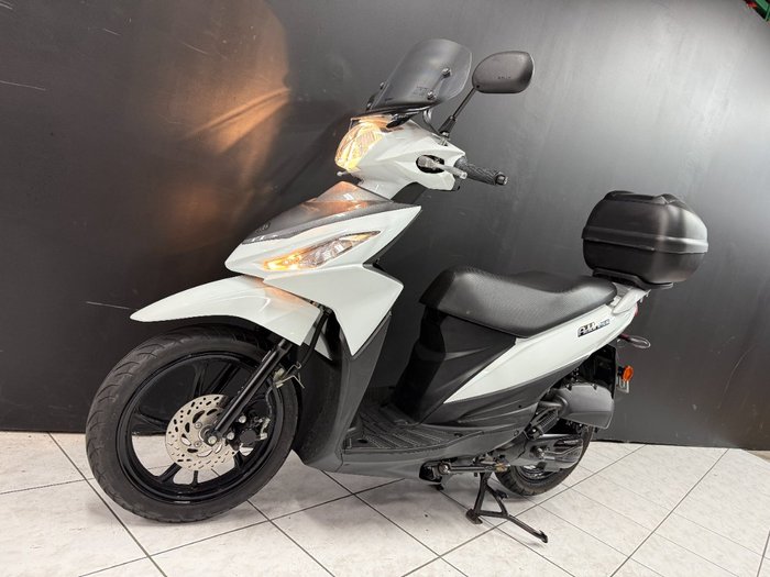 2016 SUZUKI ADDRESS (UK110) White