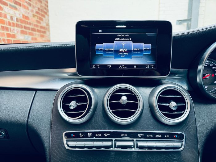 2015 Mercedes-Benz C-Class C250 BlueTEC W205 White