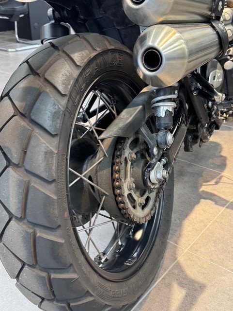 2025 Triumph 2025 Triumph 900CC SCRAMBLER 900 Kingfisher Blue