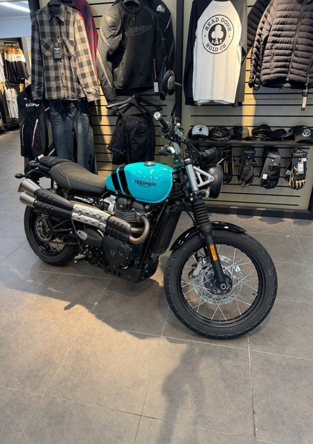 2025 Triumph 2025 Triumph 900CC SCRAMBLER 900 Kingfisher Blue