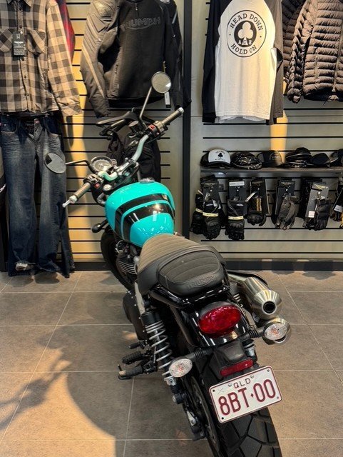 2025 Triumph 2025 Triumph 900CC SCRAMBLER 900 Kingfisher Blue