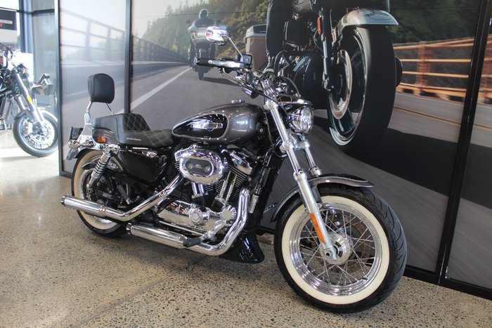 2014 Harley-davidson XL1200C 1200 CUSTOM BLACK
