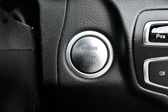 2015 Mercedes-Benz C-Class C200 d W205 Diamond White BRIGHT