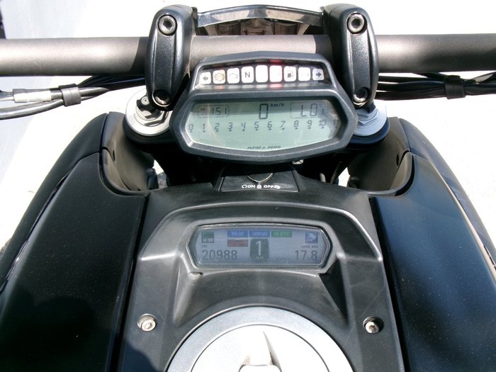 2015 DUCATI DIAVEL Black