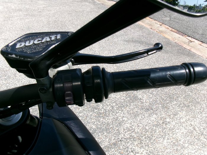 2015 DUCATI DIAVEL Black