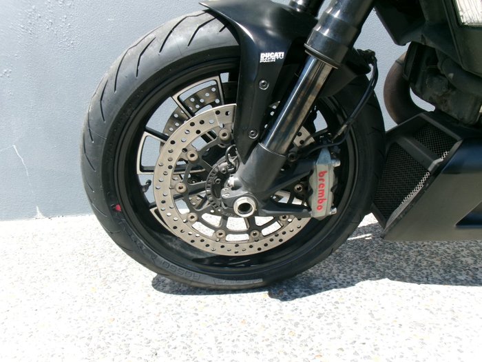 2015 DUCATI DIAVEL Black