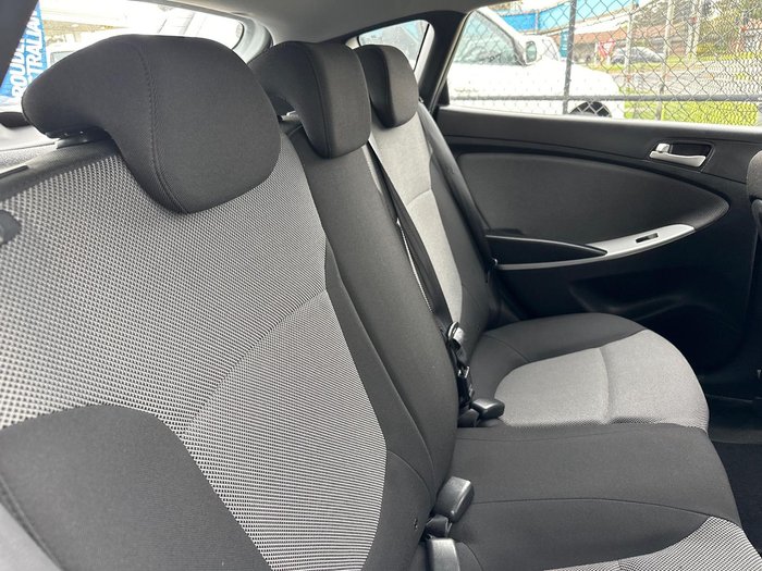 2012 Hyundai Accent Active RB Crystal White